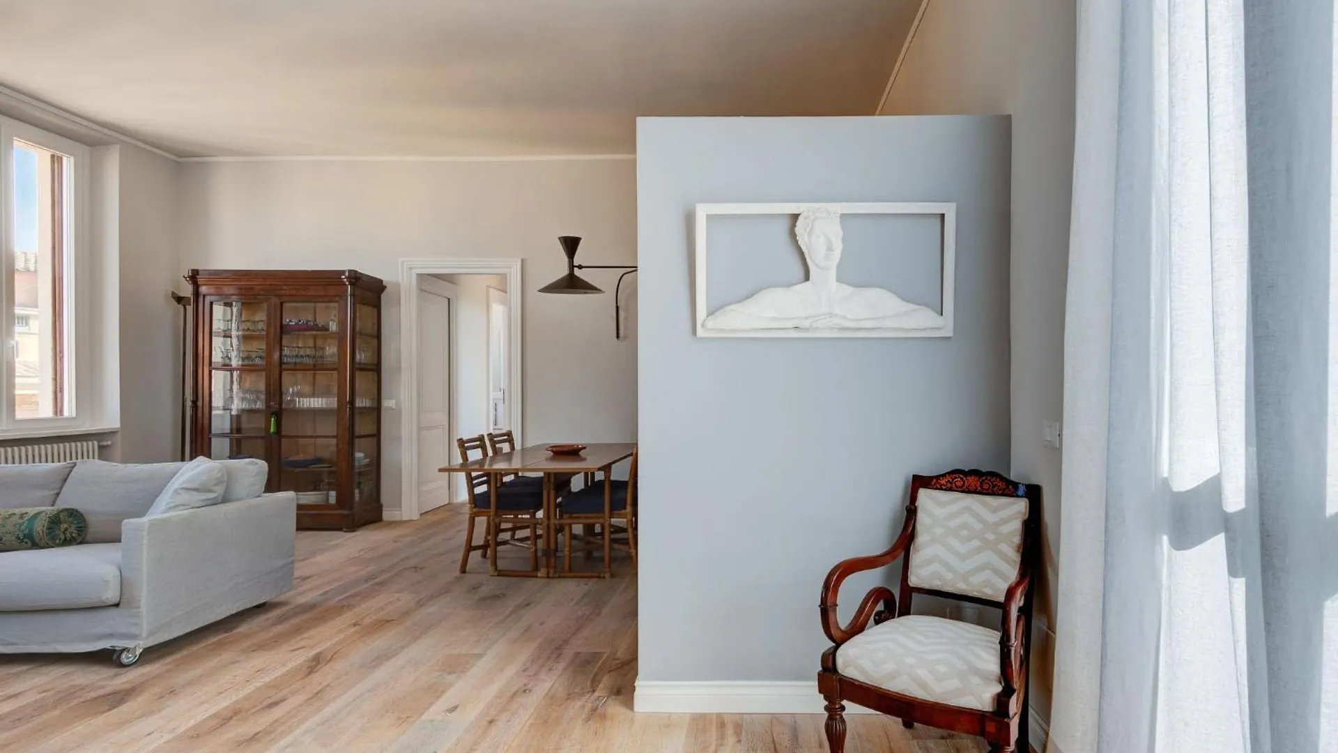 Apartment Luminosa Vittoria By Interhome Rome