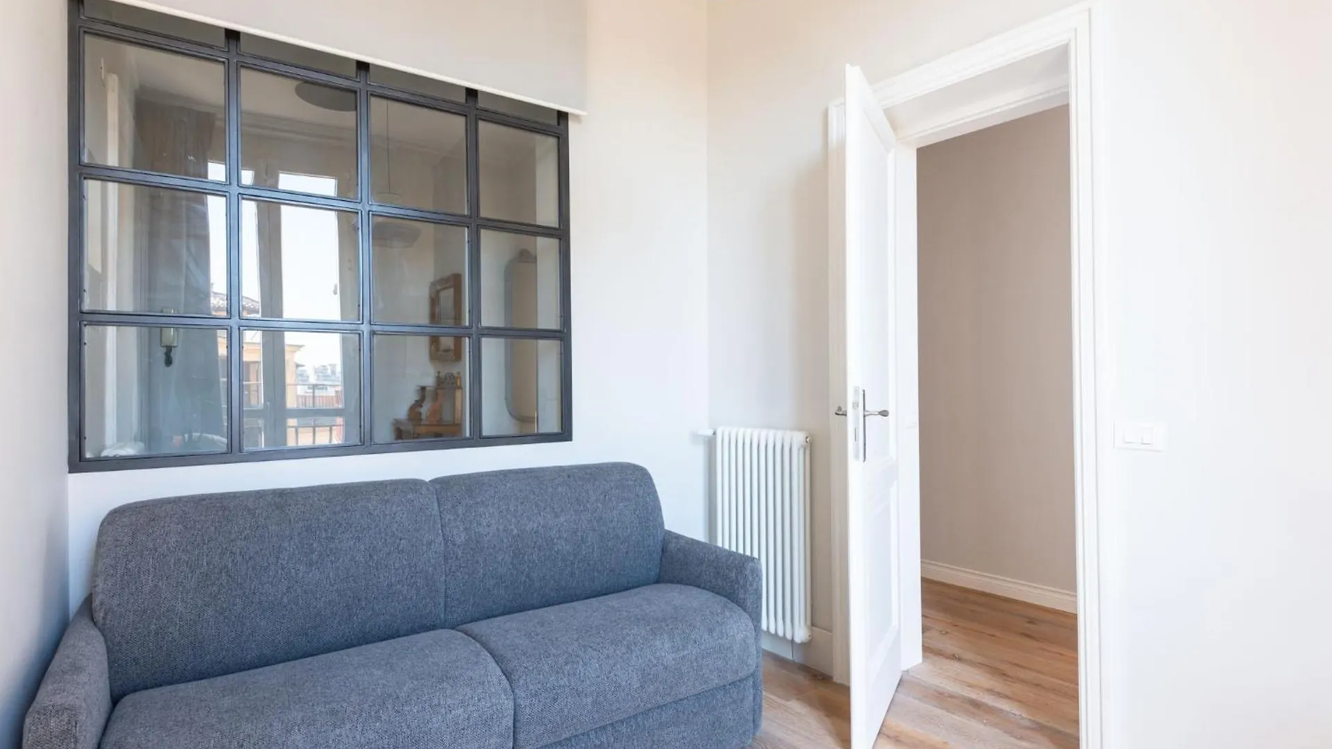 Apartment Luminosa Vittoria By Interhome Rome Italy