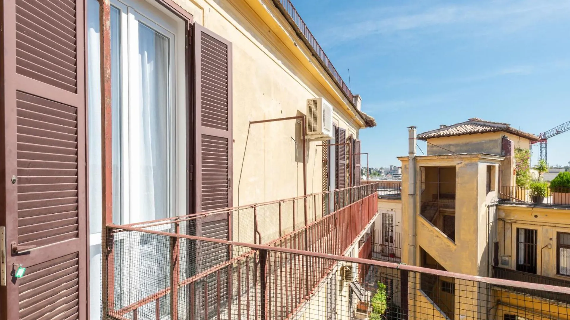 Apartment Luminosa Vittoria By Interhome Roma