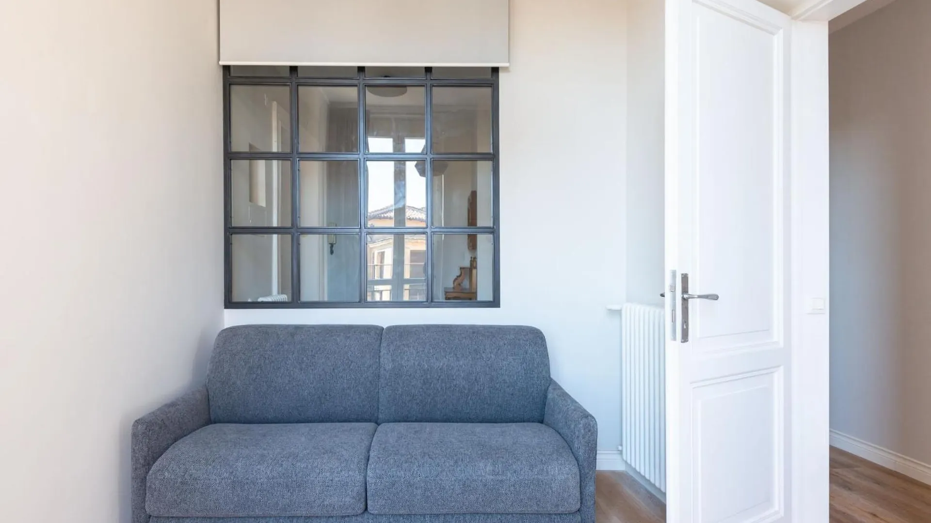 Apartment Luminosa Vittoria By Interhome Roma